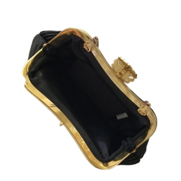 Elegant Pleated Satin Accordion Style Gold Detail Snap Lock Evening Clutch - Picture 7 of 7